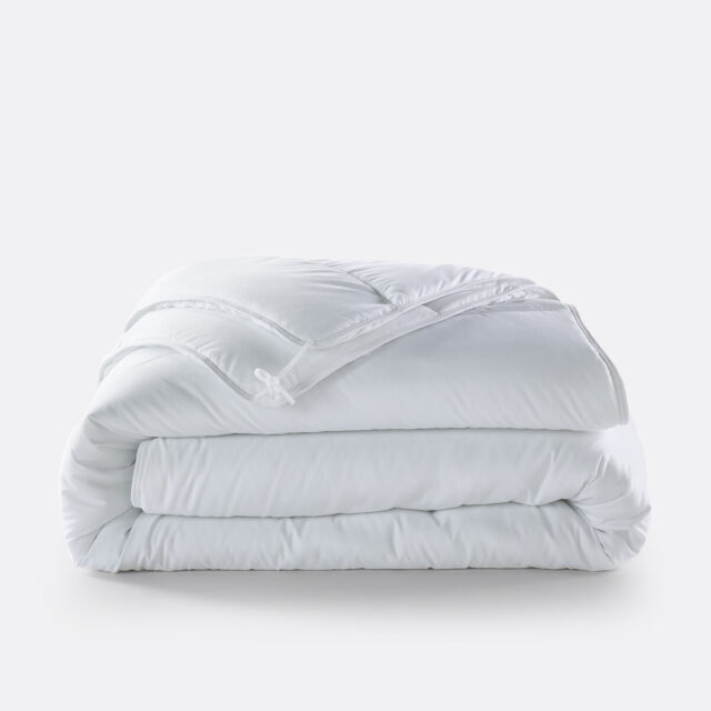 LA REDOUTE INTERIEURS - Couette 4 Saisons Microfibre Anti-acarien