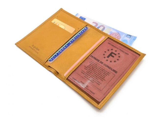 La Guêpe - Petite Maroquinerie - Fin portefeuille "Luxe" en cuir gold protège l'essentiel - 12 cm - PM-021-01