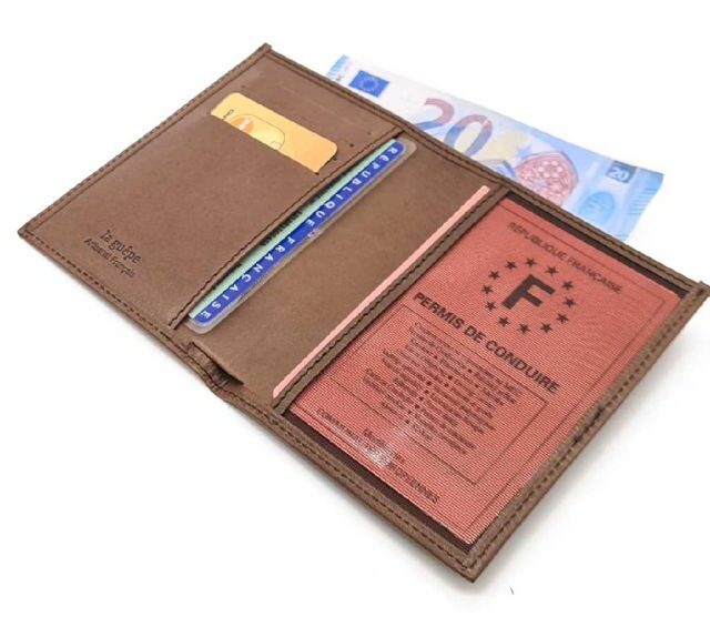 La Guêpe - Petite Maroquinerie - Fin portefeuille "Luxe" en cuir marron protège l'essentiel - 12 cm - PM-021-01