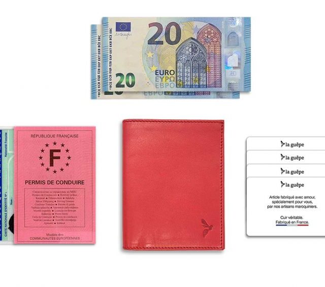 La Guêpe - Petite Maroquinerie - Fin portefeuille "Luxe" en cuir rouge protège l'essentiel - 12 cm - PM-021-01