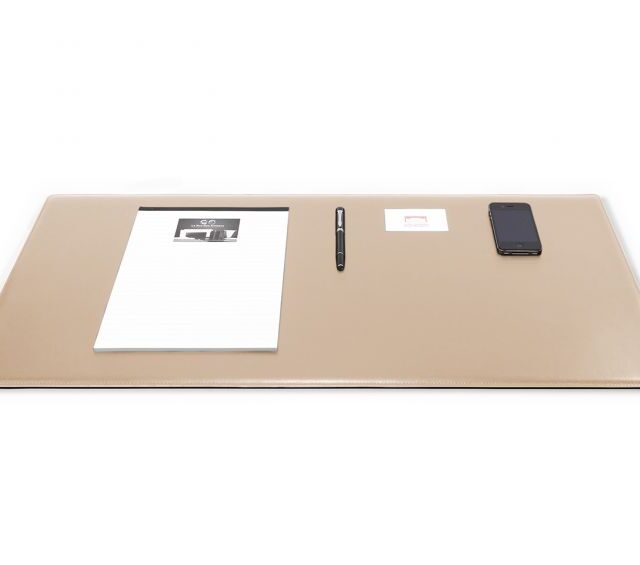 Lavoisier Maroquinier - Grand sous-main en cuir beige café latte "Premium" - 80x40 cm