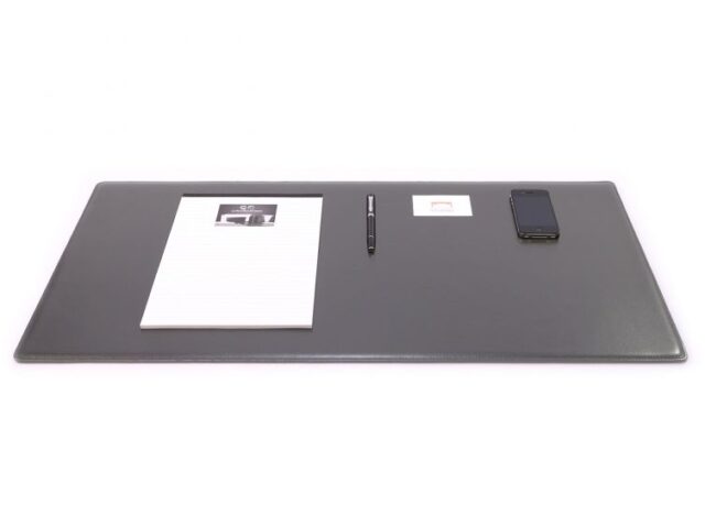 Lavoisier Maroquinier - Grand sous-main en cuir gris fer "Premium" - 80x40 cm