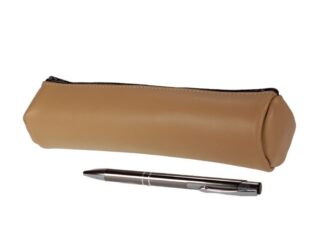 Grande trousse ronde en cuir beige café latte par la marque LAVOISIER Maroquinier LAVOISIER Maroquinier - Grande trousse ronde en cuir beige café latte