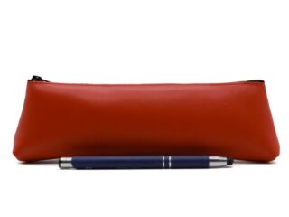 LAVOISIER Maroquinier - Grande trousse triangle en cuir rouge coquelicot