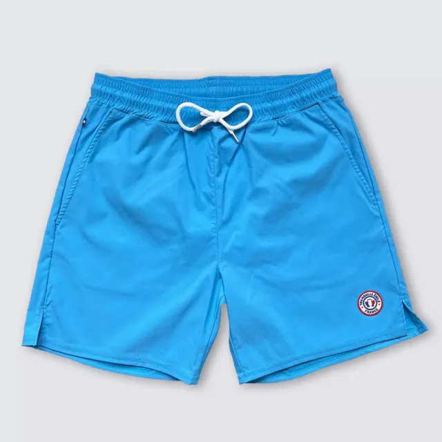 Tranquille Émile - Le Baigneur bleu clair