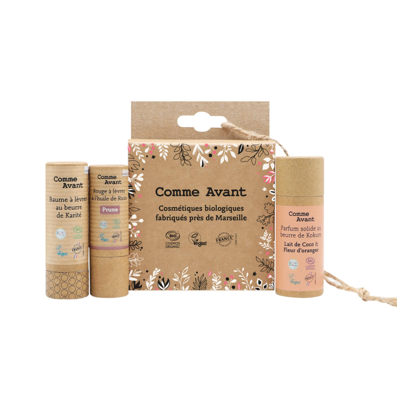 packshot mini coffret comme avant Comme Avant - Mini coffret à suspendre – Stick solaire SPF50 / Parfum Musc & Bois de Hô / Baume à lèvres Menthe