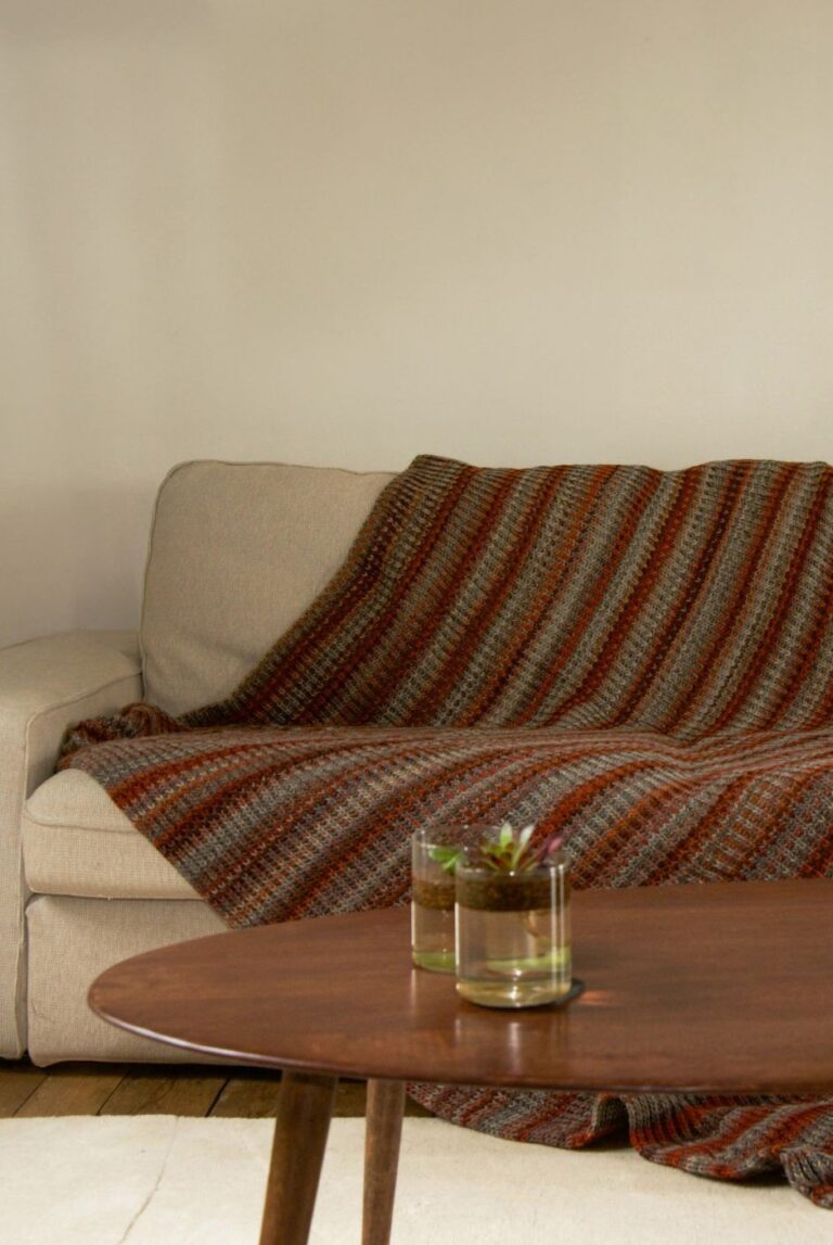 Maison Bonnefoy - Plaid en laine Bayonne – Marron Gris