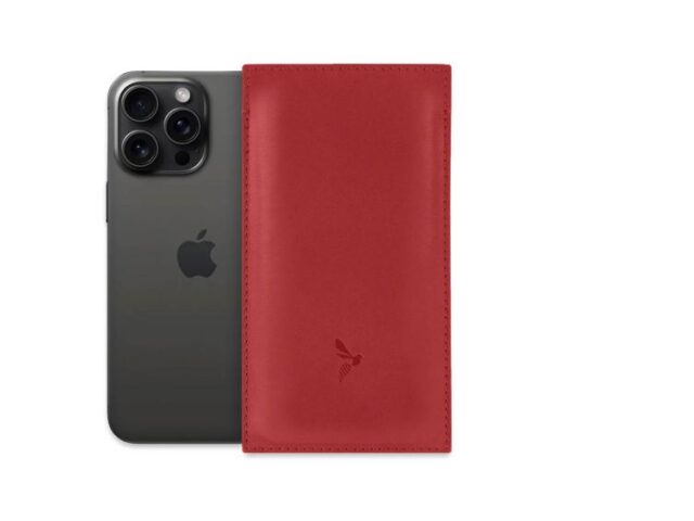La Guêpe - Pochette iPhone 16 Pro Max en cuir rouge – PM-045-01 Sans personnalisation