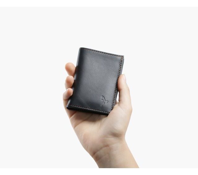 La Guêpe - Petite Maroquinerie - Porte-cartes anti-rfid "Luxe" tout cuir noir et gold 8 Cartes - PM-018-06