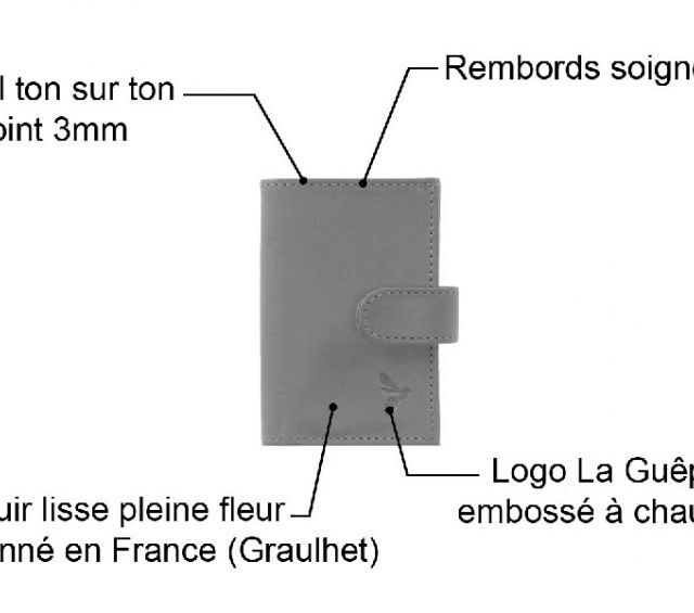 La Guêpe - Petite Maroquinerie - Porte-cartes compact "Luxe" tout cuir myrtille fermeture à patte - PM-022-01