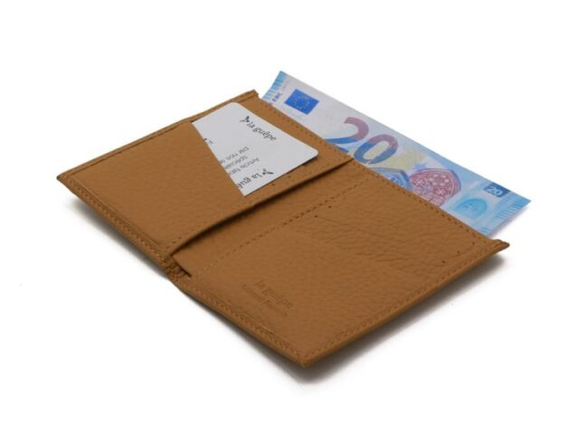 La Guêpe - Petite Maroquinerie - Porte-cartes en cuir grainé beige 8 Cartes - PM-018-05