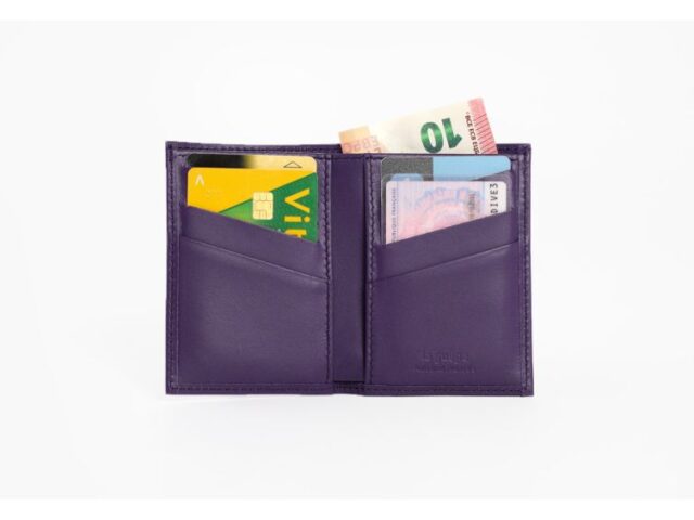 La Guêpe - Petite Maroquinerie - Porte-cartes "Luxe" tout cuir myrtille 8 Cartes - PM-018-01