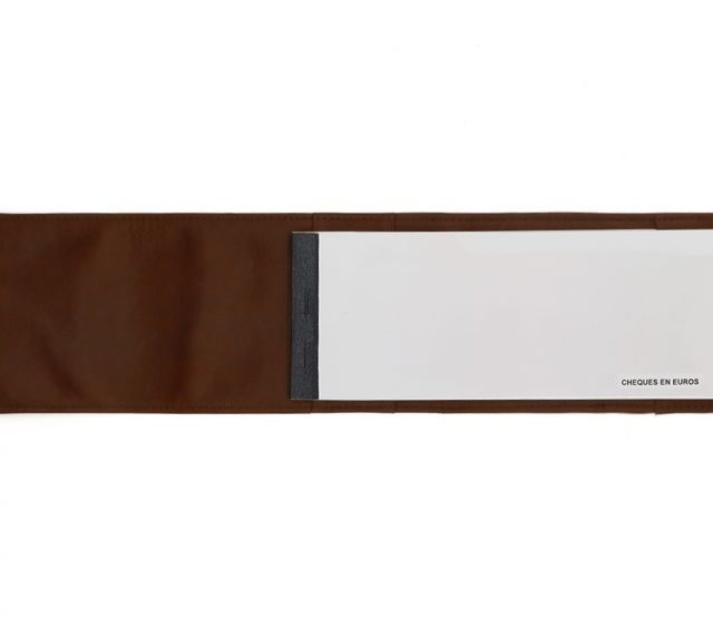 La Guêpe - Petite Maroquinerie - Porte chéquier classique en cuir cognac - 9129