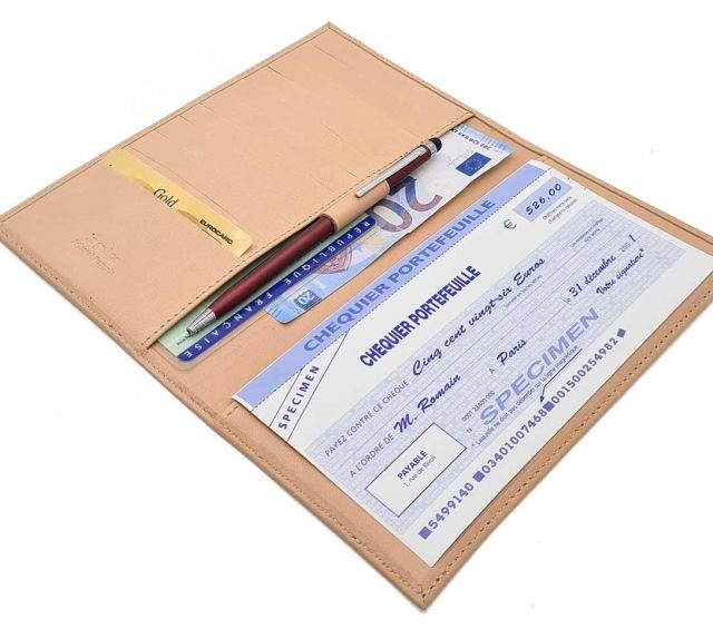 La Guêpe - Petite Maroquinerie - Porte chéquier "Luxe" tout cuir nude