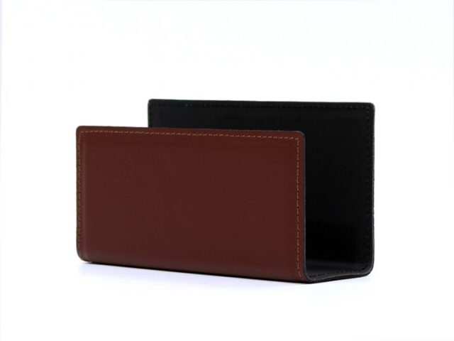 Lavoisier Maroquinier - Porte lettres en cuir marron