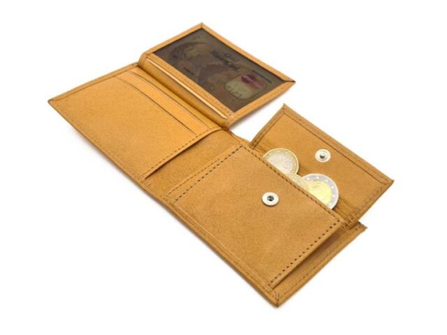 La Guêpe - Petite Maroquinerie - Porte monnaie à l'italienne "Luxe" 3 volets tout cuir gold - PM-036-01