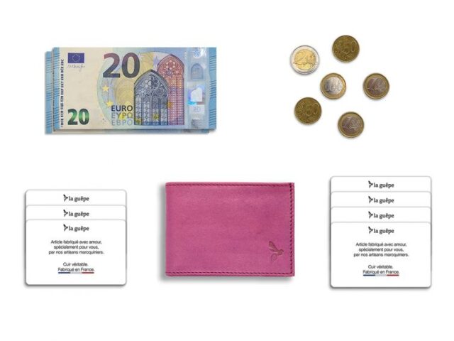 La Guêpe - Petite Maroquinerie - Porte monnaie à l'italienne "Luxe" 3 volets tout cuir rose lilas - PM-036-01
