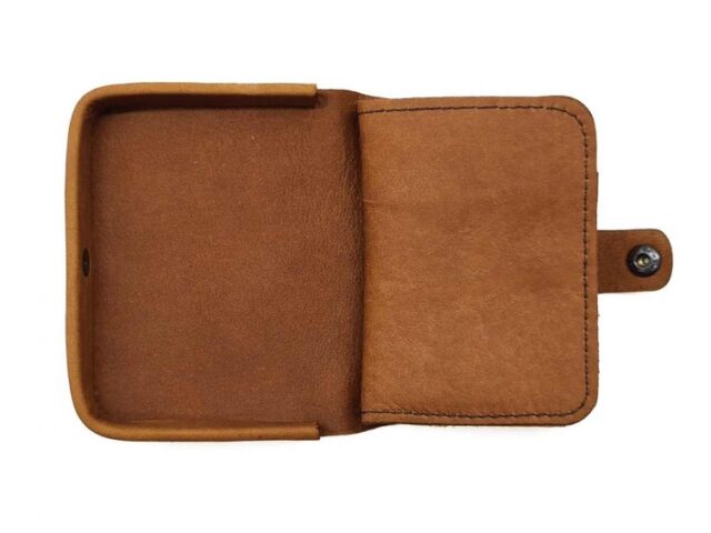 La Guêpe - Petite Maroquinerie - Porte-monnaie carré en cuir fauve - 9247