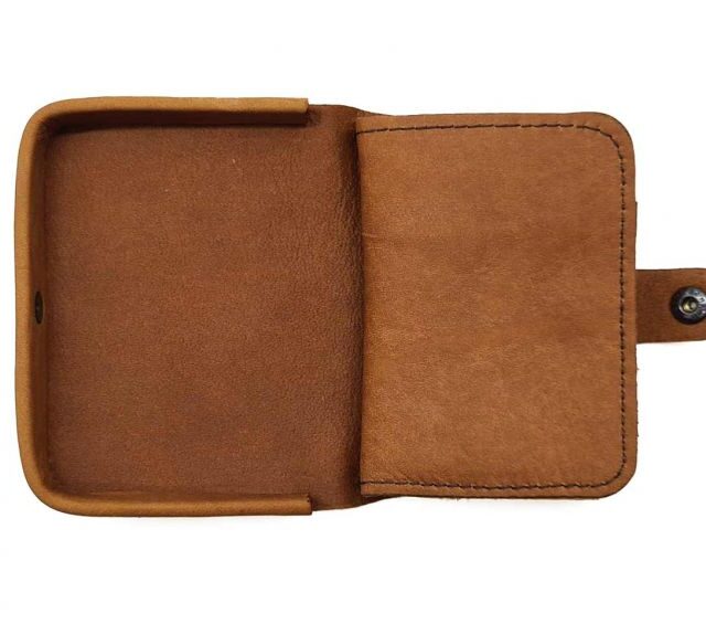 La Guêpe - Petite Maroquinerie - Porte-monnaie carré en cuir fauve - 9247