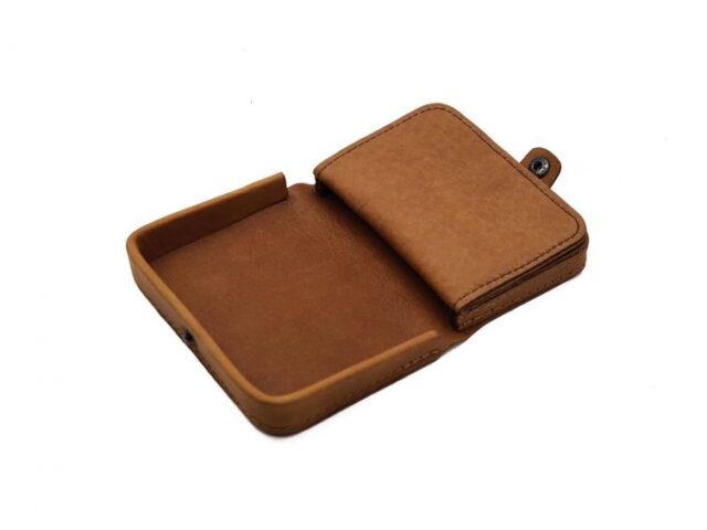 La Guêpe - Petite Maroquinerie - Porte-monnaie carré en cuir fauve - 9247