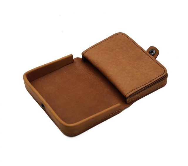 La Guêpe - Petite Maroquinerie - Porte-monnaie carré en cuir fauve - 9247