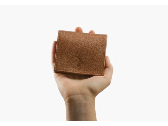 La Guêpe - Petite Maroquinerie - Porte-monnaie carré en cuir gold - 367