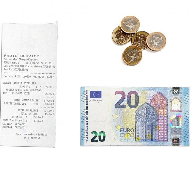 La Guêpe - Petite Maroquinerie - Porte-monnaie en cuir noir "Clap" - 431