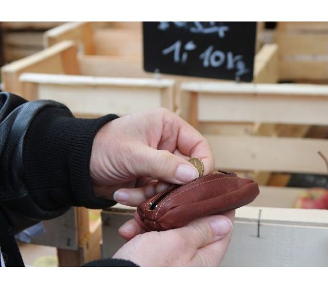 La Guêpe - Petite Maroquinerie - Porte-monnaie "grain de café" en cuir gold - 806