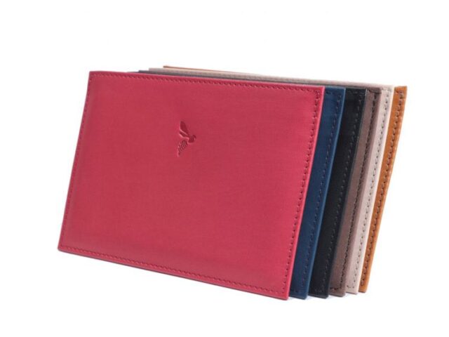 La Guêpe - Petite Maroquinerie - Porte papier auto compact "Luxe"  tout cuir marron - PM-003-01