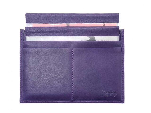 La Guêpe - Petite Maroquinerie - Porte papier auto compact "Luxe"  tout cuir myrtille - PM-003-01