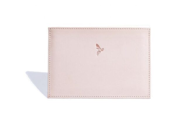 La Guêpe - Petite Maroquinerie - Porte papier auto compact "Luxe" tout cuir nude - PM-003-01