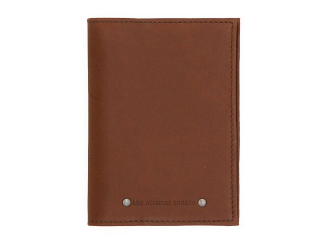 La Guêpe - Petite Maroquinerie - Porte passeport en cuir fauve - B41