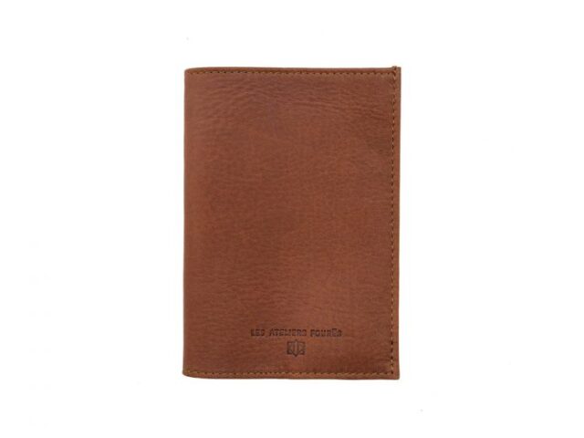 La Guêpe - Porte passeport en cuir fauve – B41