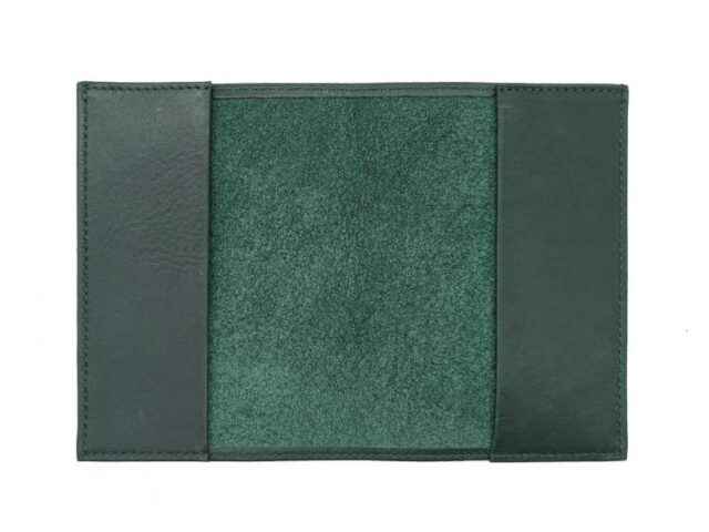 La Guêpe - Petite Maroquinerie - Porte passeport en cuir vert - B41
