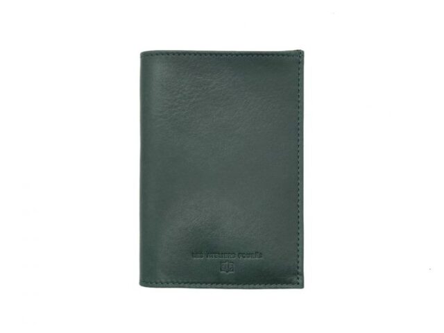 La Guêpe - Petite Maroquinerie - Porte passeport en cuir vert - B41