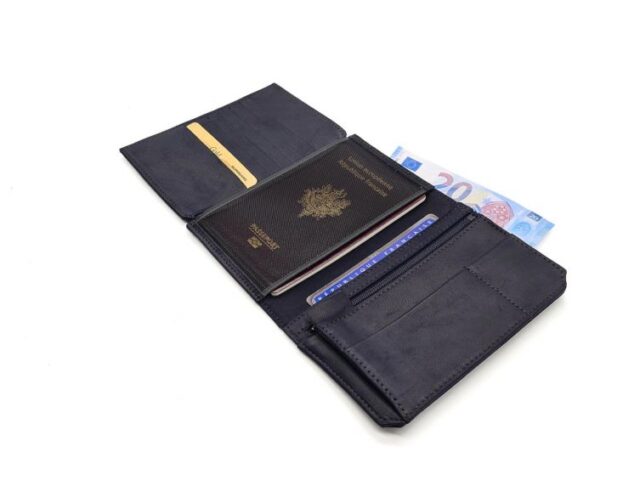 La Guêpe - Petite Maroquinerie - Portefeuille anti-RFID en cuir marine - 9120 X