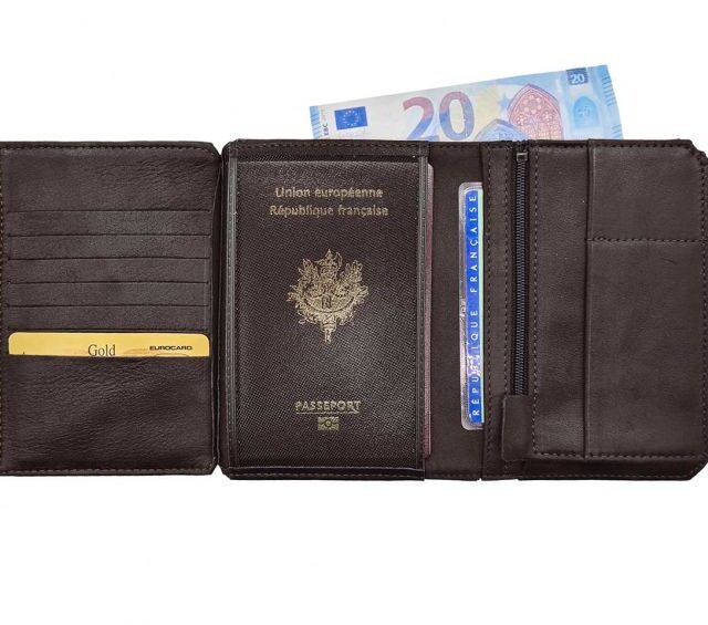 La Guêpe - Petite Maroquinerie - Portefeuille anti-RFID en cuir marron foncé - 9120 X