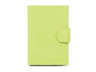 Portefeuille en cuir avec patte de fermeture – anis – 320 par la marque La Guêpe La Guêpe - Portefeuille en cuir avec patte de fermeture – anis – 320