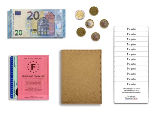 3 volets - PM-002-05