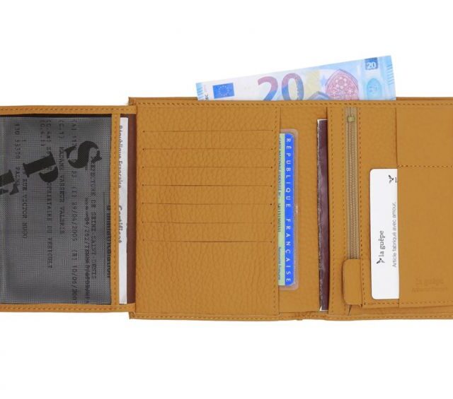 3 volets - PM-005-05