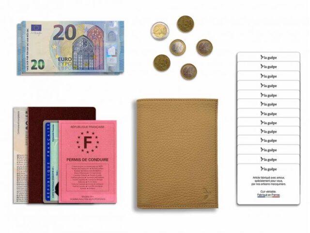 La Guêpe - Petite Maroquinerie - Portefeuille en cuir grainé beige - 15 cm 4 volets - PM-019-05