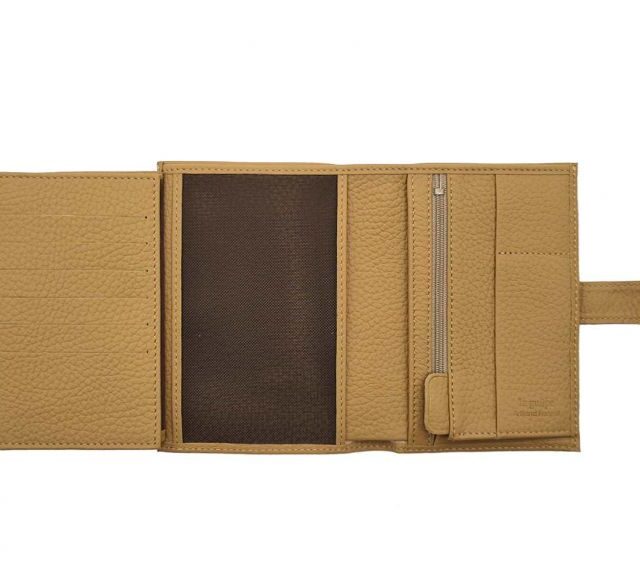 La Guêpe - Petite Maroquinerie - Portefeuille en cuir grainé beige avec patte - 15 cm 4 volets - PM-020-05