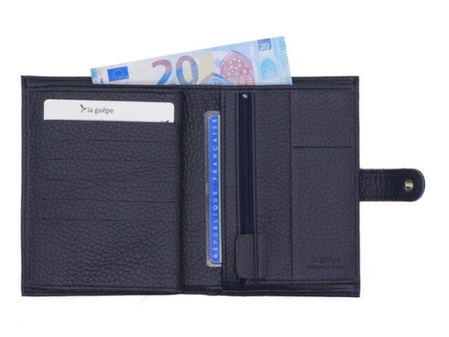 La Guêpe - Petite Maroquinerie - Portefeuille en cuir grainé bleu marine avec patte - 15 cm 4 volets - PM-020-05