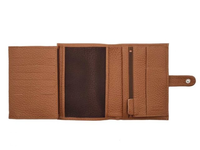 La Guêpe - Petite Maroquinerie - Portefeuille en cuir grainé marron avec patte - 15 cm 4 volets - PM-020-05