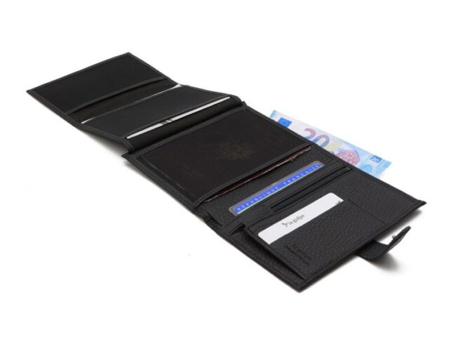 La Guêpe - Petite Maroquinerie - Portefeuille en cuir grainé noir avec patte - 15 cm 4 volets - PM-020-05