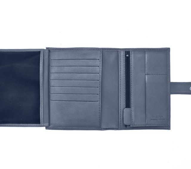 3 volets avec patte - PM-009-01