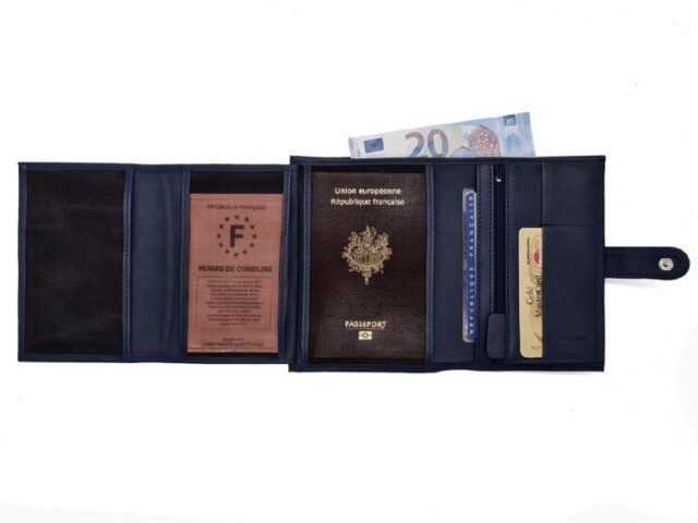 La Guêpe - Petite Maroquinerie - Portefeuille "Luxe" en cuir bleu avec patte - 15 cm 4 volets - PM-020-01