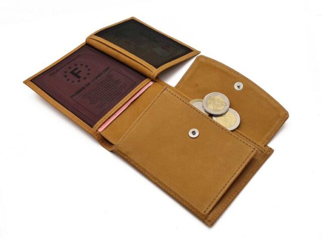 La Guêpe - Petite Maroquinerie - Portefeuille "Luxe" en cuir gold - 12 cm 3 volets à l'italienne - PM-015-01