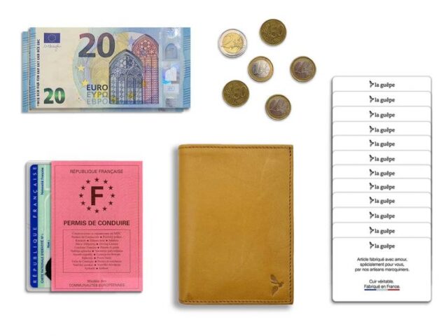 3 volets - PM-002-01