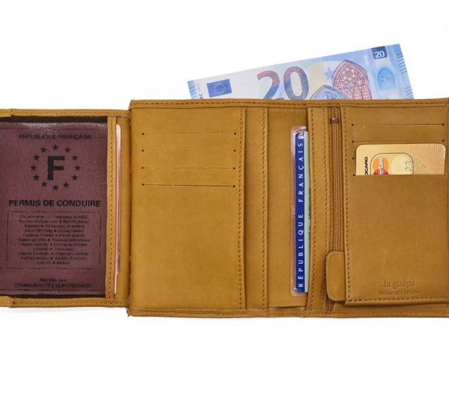 3 volets - PM-002-01